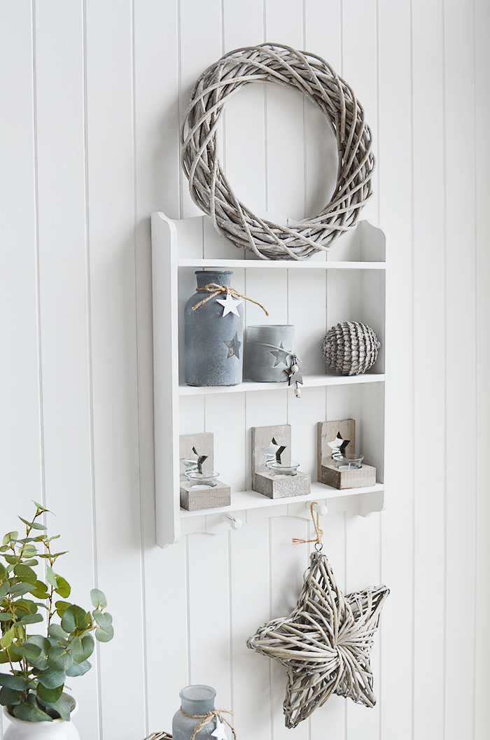 Provincetown white wall shelf with 2 shleves and hanging pegs