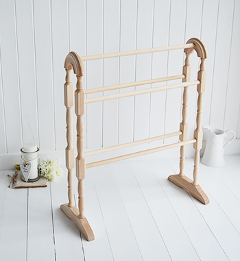 Wooden towel rail in natural beech