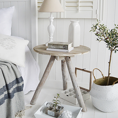 Driftwood coloured grey wooden table
